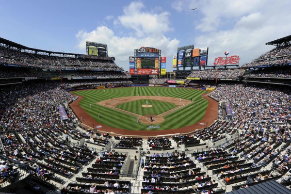 Mets Stadium Vs Yankee Stadium - 2048x1365 Wallpaper - Teahub.io