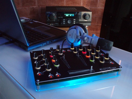 Black Dj Controller, Turntables, Mixing Consoles Hd - Black Dj