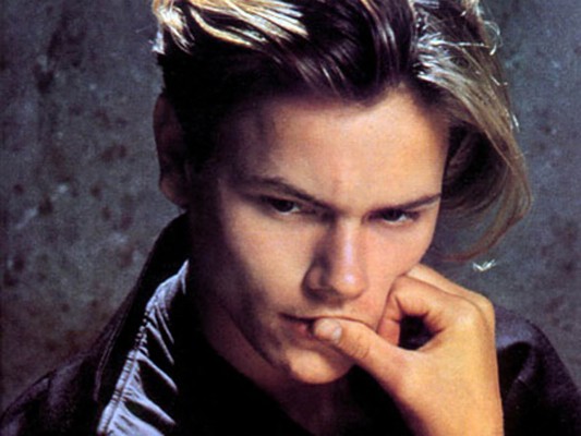 River Phoenix - 800x600 Wallpaper - teahub.io