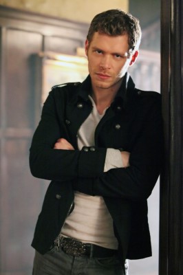 Niklaus Mikaelson - 720x1080 Wallpaper - teahub.io