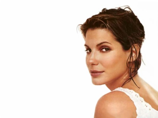 Sandra Bullock 74 - Sandra Bullock Sexy - 1024x768 Wallpaper - teahub.io