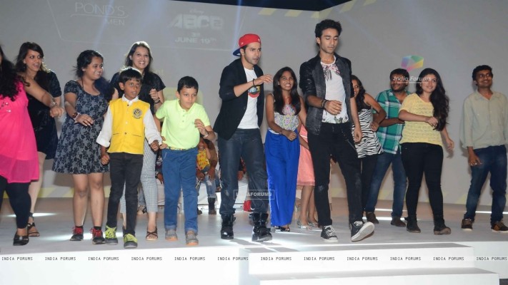 Talent Show - 1024x768 Wallpaper - teahub.io