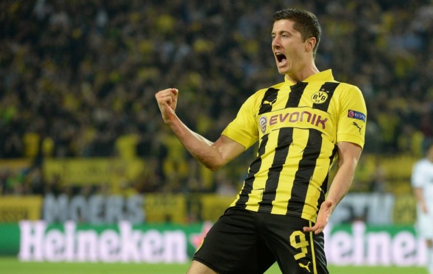 Robert Lewandowski 4k Wallpaper Lewandowski Polen 4000x2667 Wallpaper Teahub Io