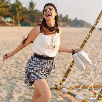 Isha Talwar Photos - Isha Talwar Nude Photoshoot - 660x825 Wallpaper