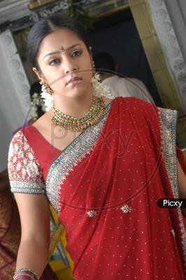 Actress Jyothika In Saree - 1064x1600 Wallpaper - teahub.io