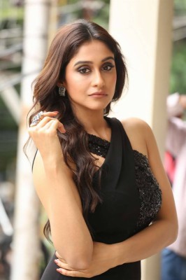 Regina Cassandra Photoshoot - 854x1280 Wallpaper - teahub.io