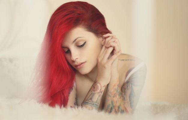 Photo Wallpaper Piercing Models Red Hair Tattoos Andreea Rosse Suicide Gilr 1332x850 Wallpaper Teahub Io