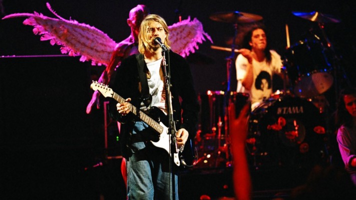 Nirvana Performing 1600x900 Wallpaper