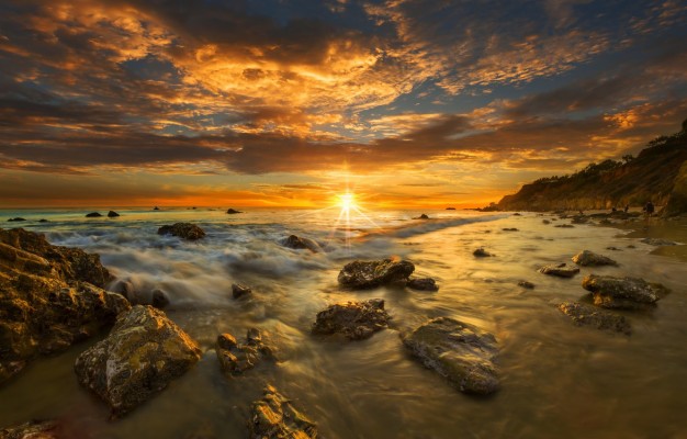 Malibu Sunsets - 7796x5056 Wallpaper - teahub.io