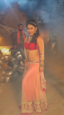 Priyanka Pandit - 1200x630 Wallpaper - teahub.io