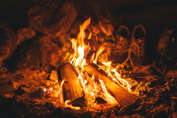 Campfire Wallpaper 4k - 4500x3000 Wallpaper - teahub.io