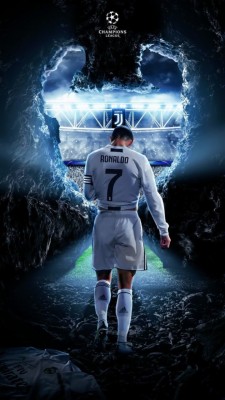 Download Cristiano Ronaldo Wallpapers and Backgrounds 