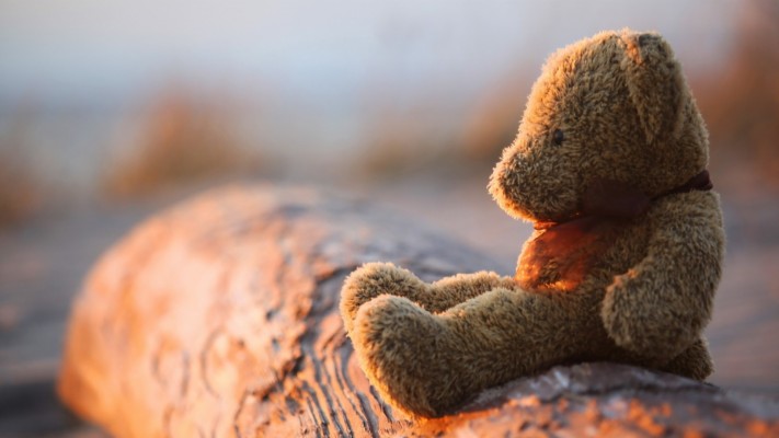 Sad Teddy Bear Black And White - 751x1000 Wallpaper Sad Teddy Bear Black And White - 751x1000 Wallpaper