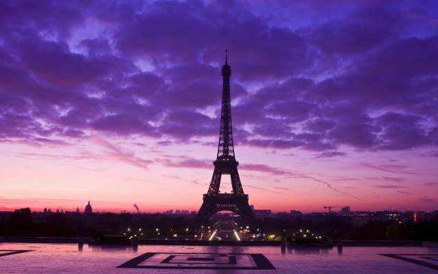 Paris Wallpapers The Romance Beneath The City Ligh - Cute Paris Background  - 2560x1600 Wallpaper 