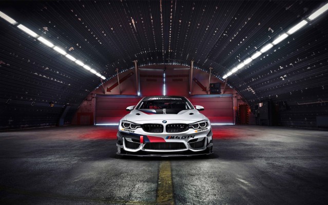 Front View Of A Bmw M4 Gt4 - Bmw Desktop - 3840x2401 Wallpaper - teahub.io