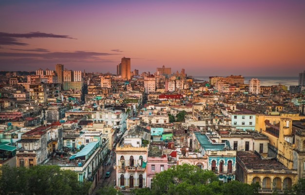 Photo Wallpaper Sea, The Sky, Clouds, Building, Home, - Havana ...