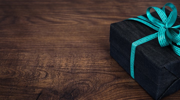 Gift Box Background High Resolution - 8832x4912 Wallpaper - teahub.io