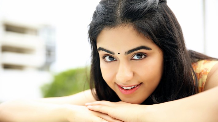 Bollywood Actress Hd Wallpapers Hot - Adah Sharma - 3840x2160 Wallpaper ...