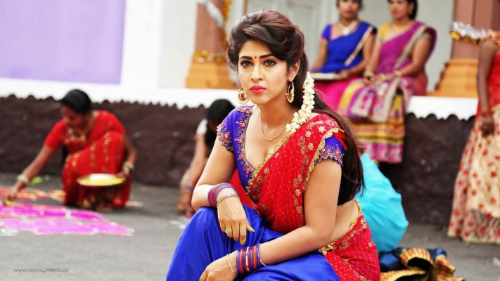 sonarika bhadoria family background