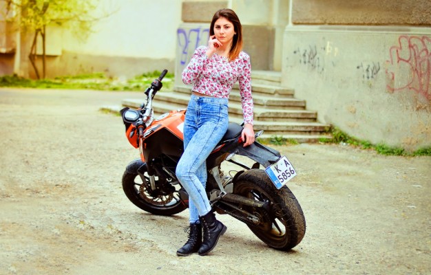 duke bike with girl