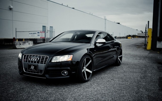 Download Audi Wallpapers and Backgrounds 