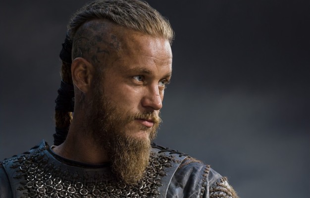 Photo Wallpaper Warrior, Beard, The Vikings, Vikings, - Travis Fimmel ...