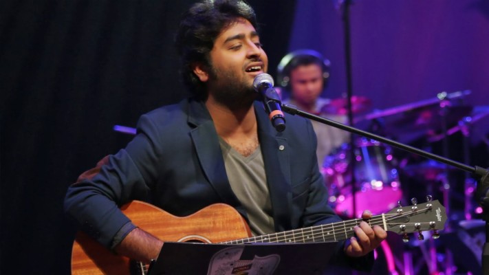 Full Hd Arijit Singh Black And White - 1024x1024 Wallpaper - teahub.io