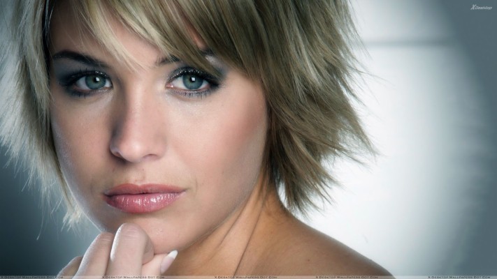 Gemma Atkinson Hd Wallpaper - Gemma Atkinson Wallpapers Hd - 1920x1080