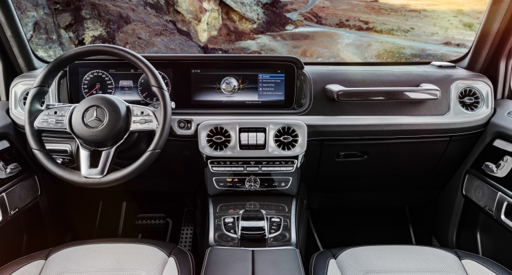Download Mercedes Benz Pick Up Interior Background