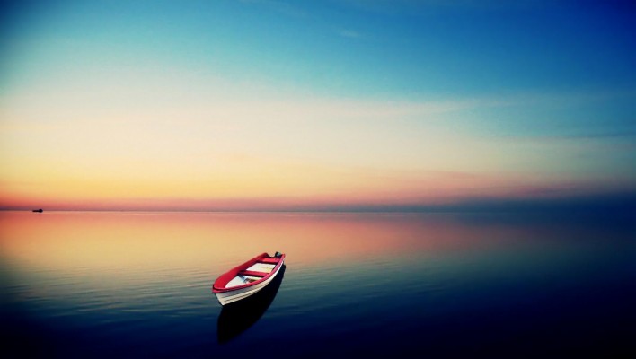 Lake Boat Sunset Hd Wallpaper Cool Wallpapers - Empty Backgrounds For Quotes  - 1360x768 Wallpaper 